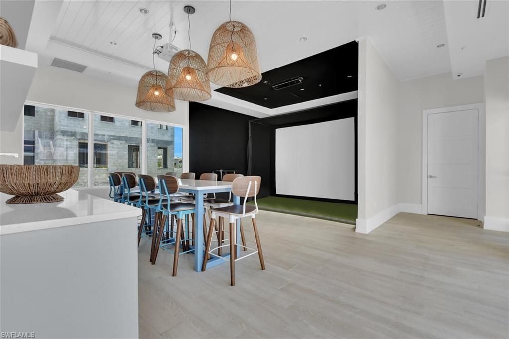 201 8th St S, Unit 208, Naples, FL 34102 Photo