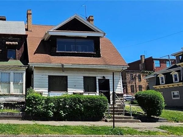 129 W 4th Street, East Liverpool, OH 43920