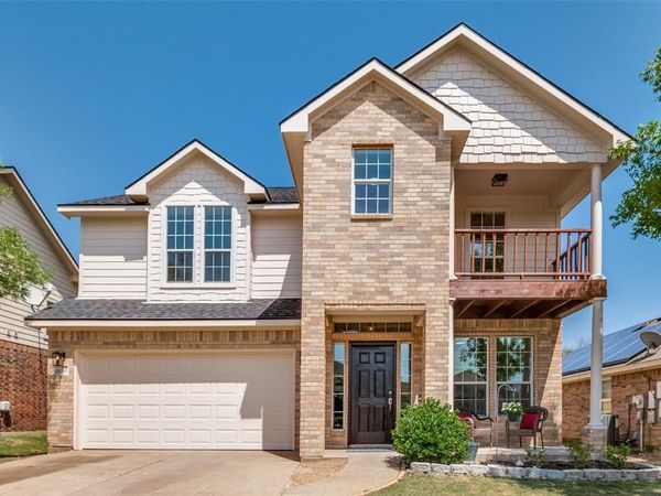 1618 Wildflower Drive, Waxahachie, TX 75165