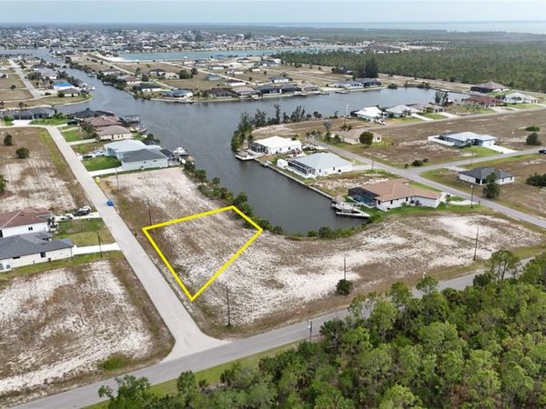 4016 NW 42ND PLACE NW, CAPE CORAL, FL 33993