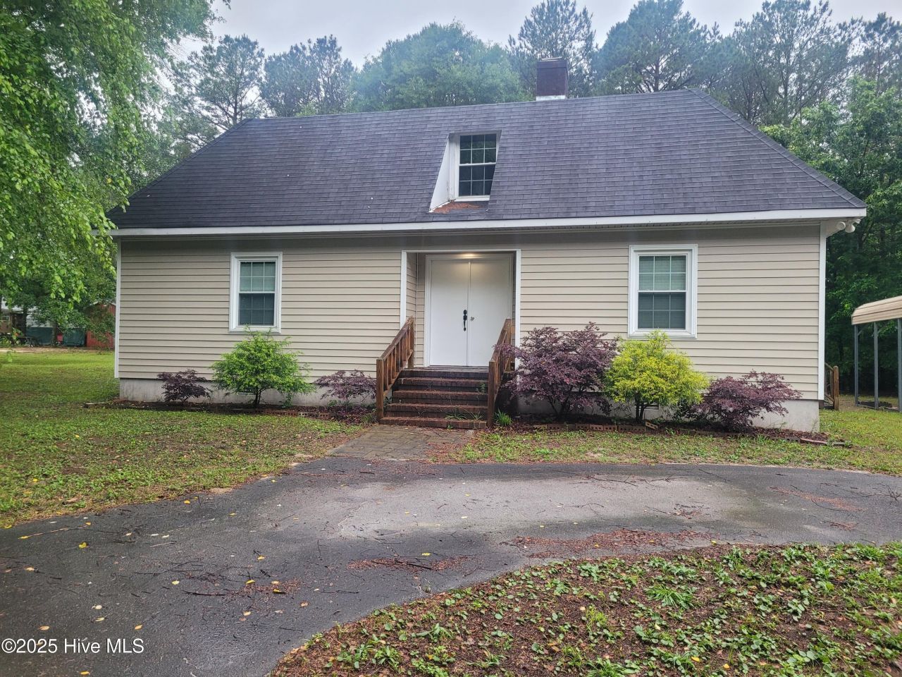1810 Hickerson Circle, Deep Run, NC 28525 Main Photo