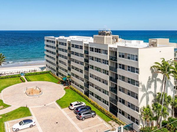 1237 Hillsboro Mile, Unit 402, Hillsboro Beach, FL 33062