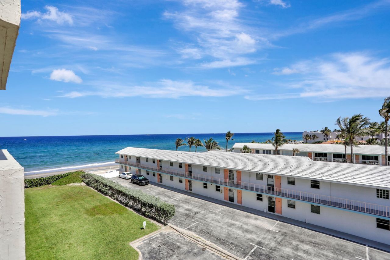 1237 Hillsboro Mile, Unit 402, Hillsboro Beach, FL 33062 Photo