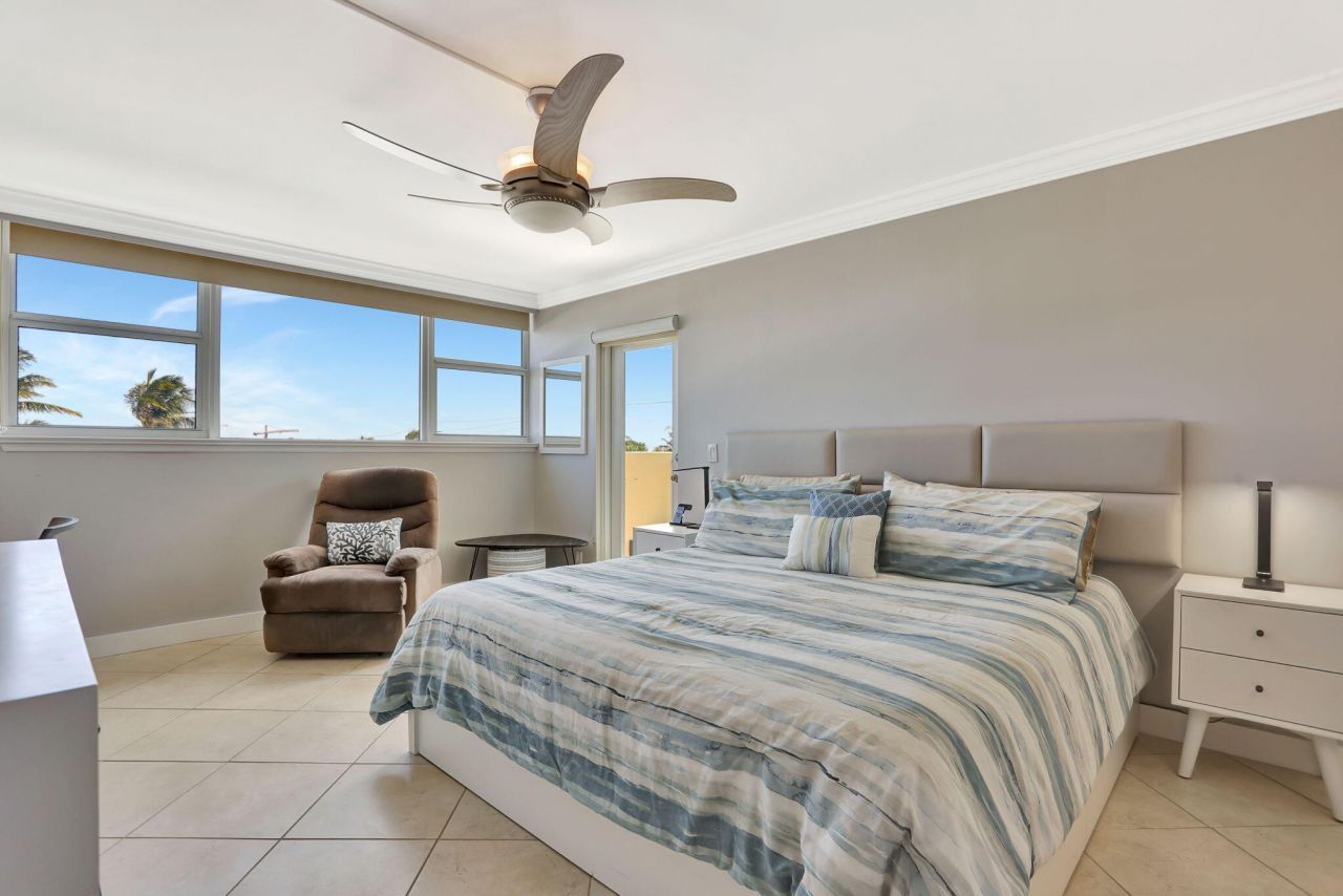 1237 Hillsboro Mile, Unit 402, Hillsboro Beach, FL 33062 Photo