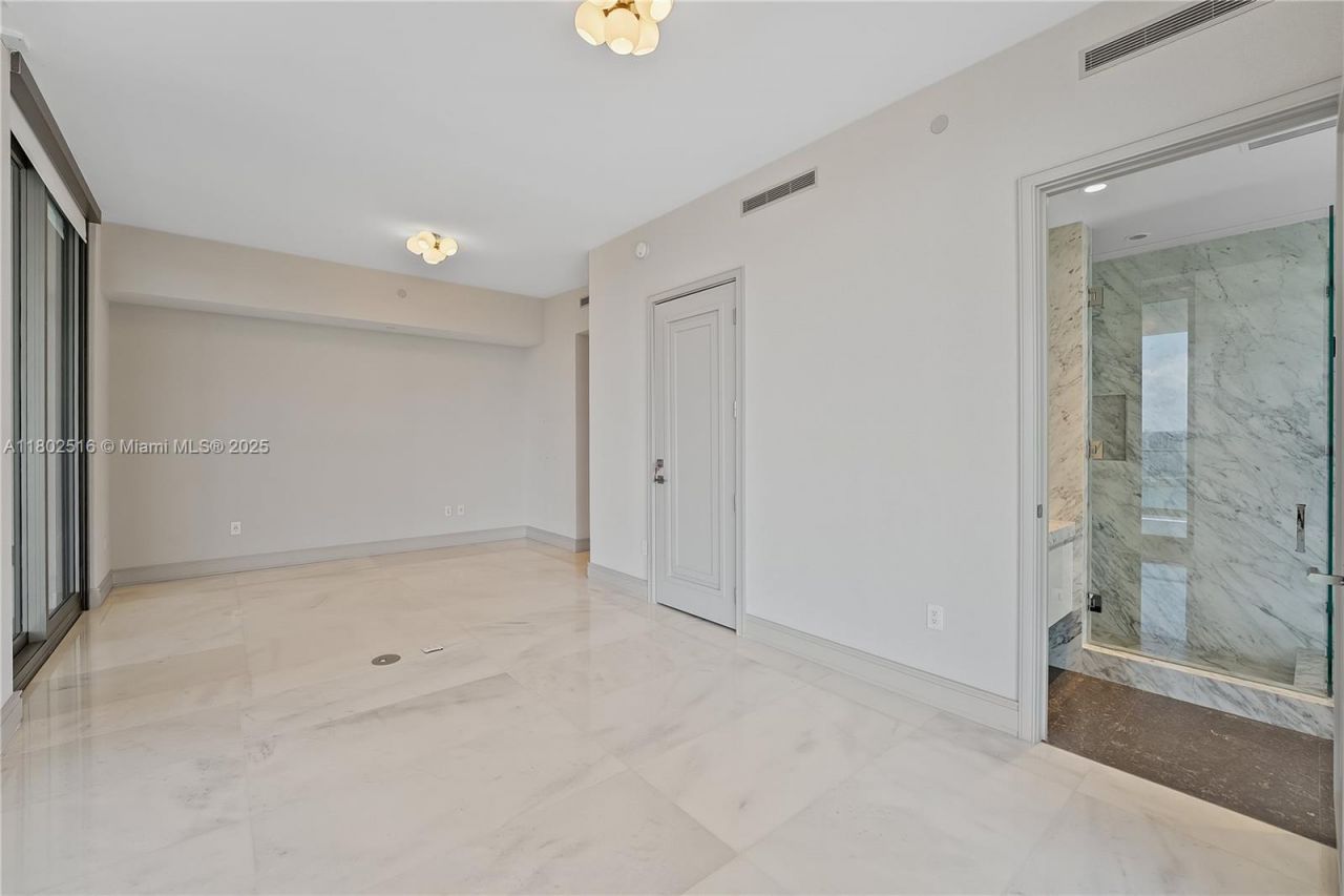 17901 Collins Ave, Unit 2404, Sunny Isles Beach, FL 33160 Photo