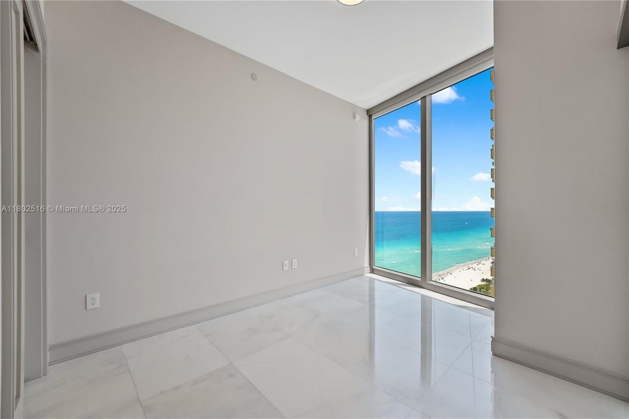 17901 Collins Ave, Unit 2404, Sunny Isles Beach, FL 33160 Photo