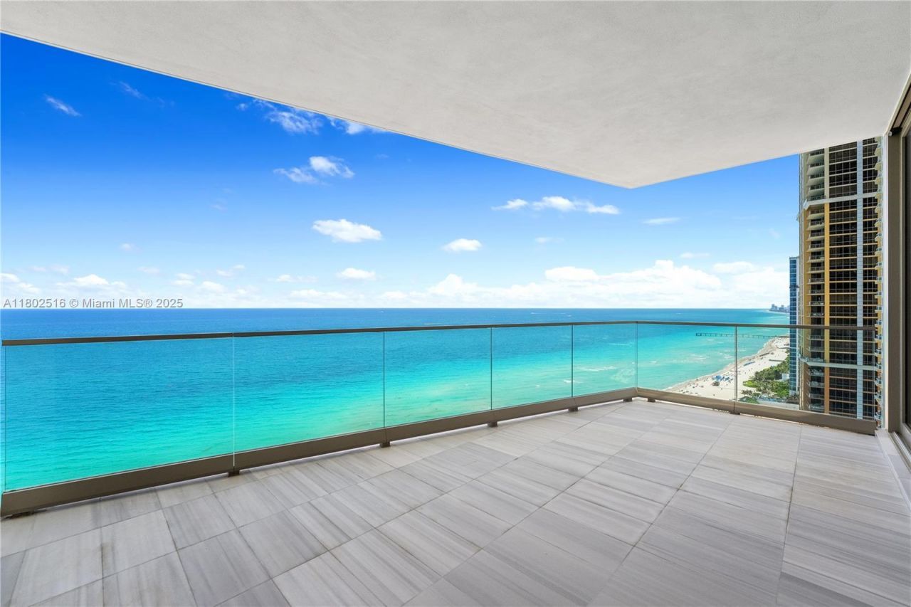 17901 Collins Ave, Unit 2404, Sunny Isles Beach, FL 33160 Photo