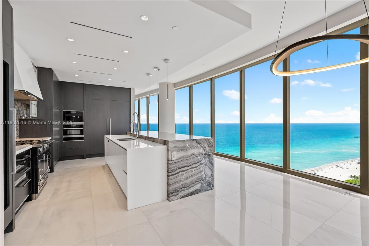 17901 Collins Ave, Unit 2404, Sunny Isles Beach, FL 33160 Photo