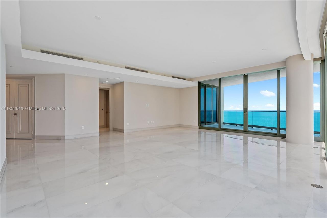 17901 Collins Ave, Unit 2404, Sunny Isles Beach, FL 33160 Photo