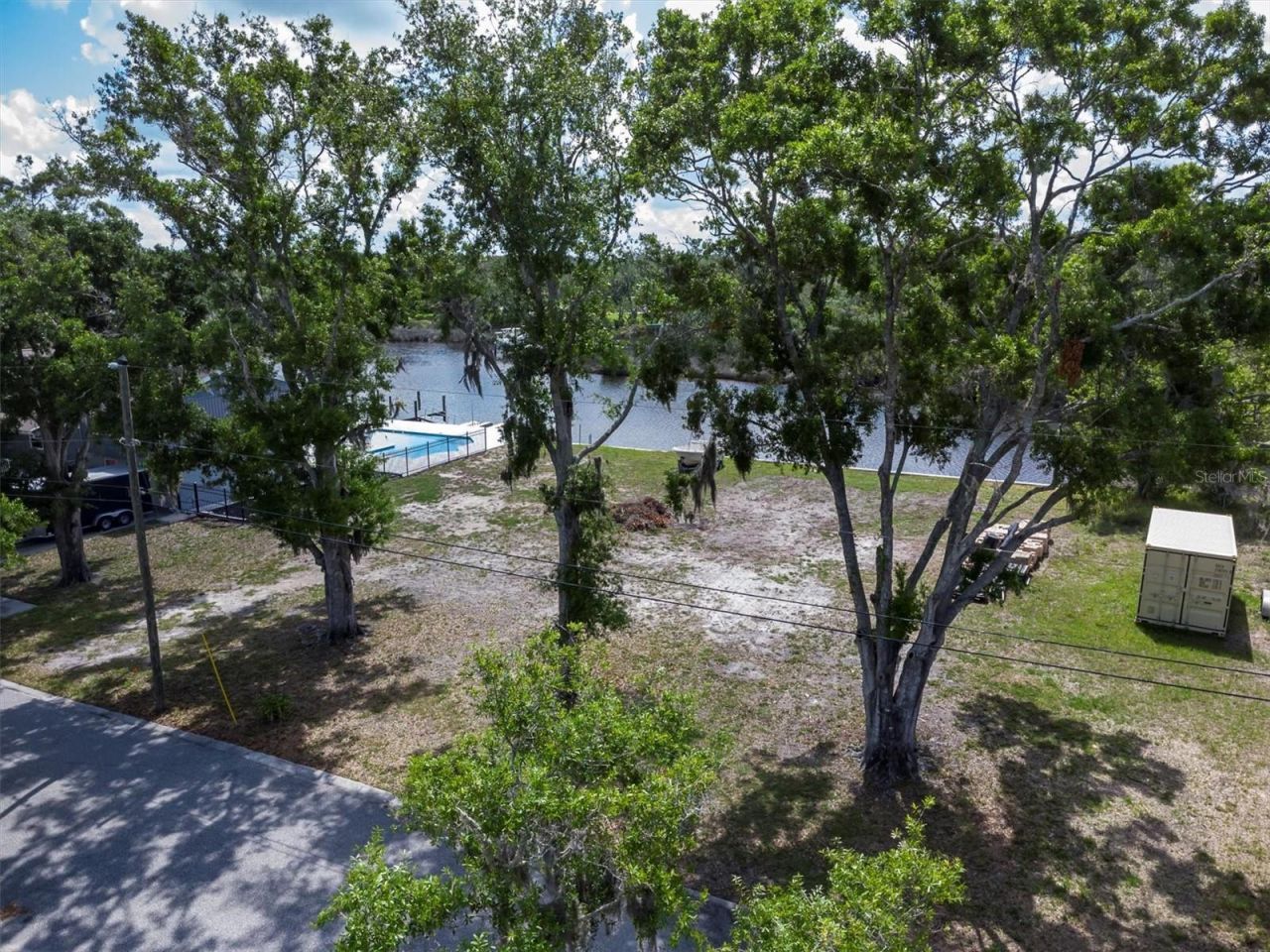 Flotilla, Holiday, FL 34690 Photo