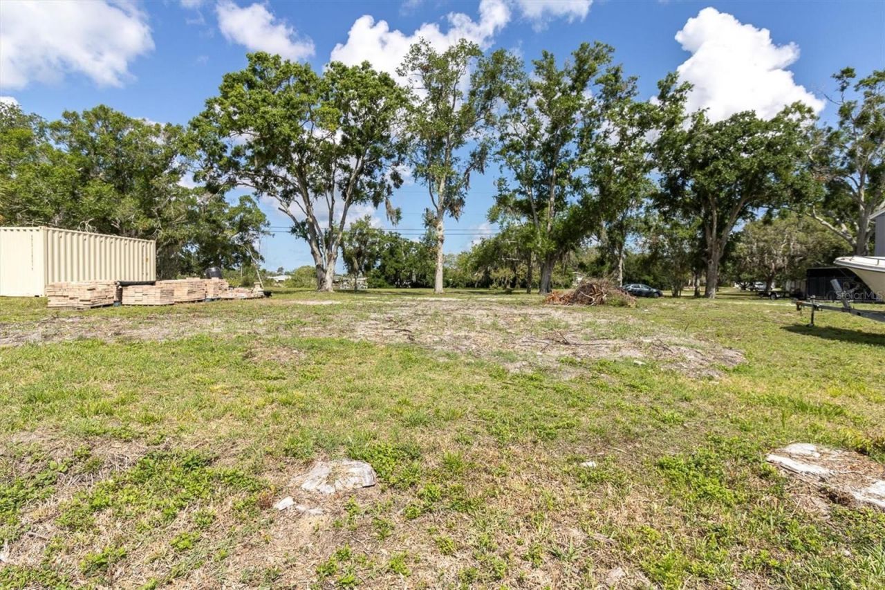 Flotilla, Holiday, FL 34690 Photo