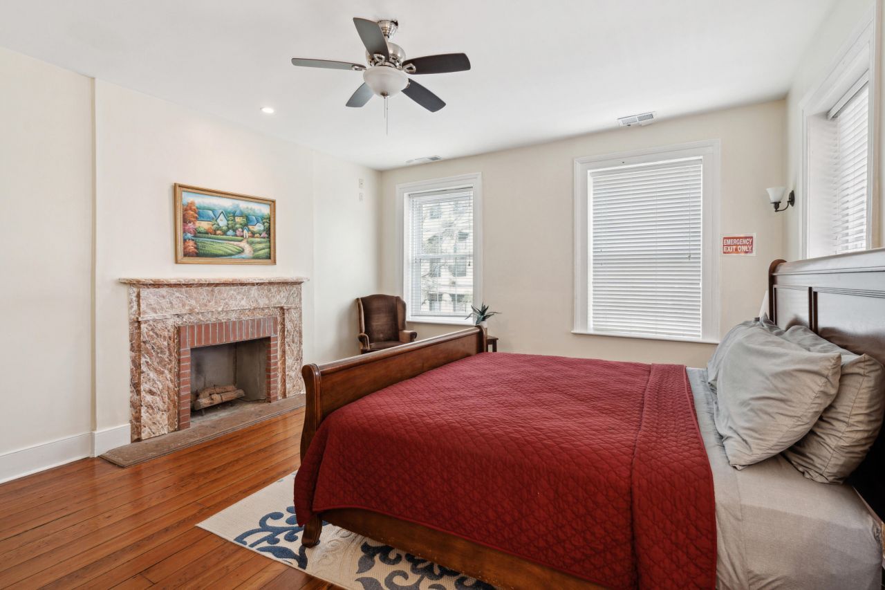 66 Beaufain Street Photo 13