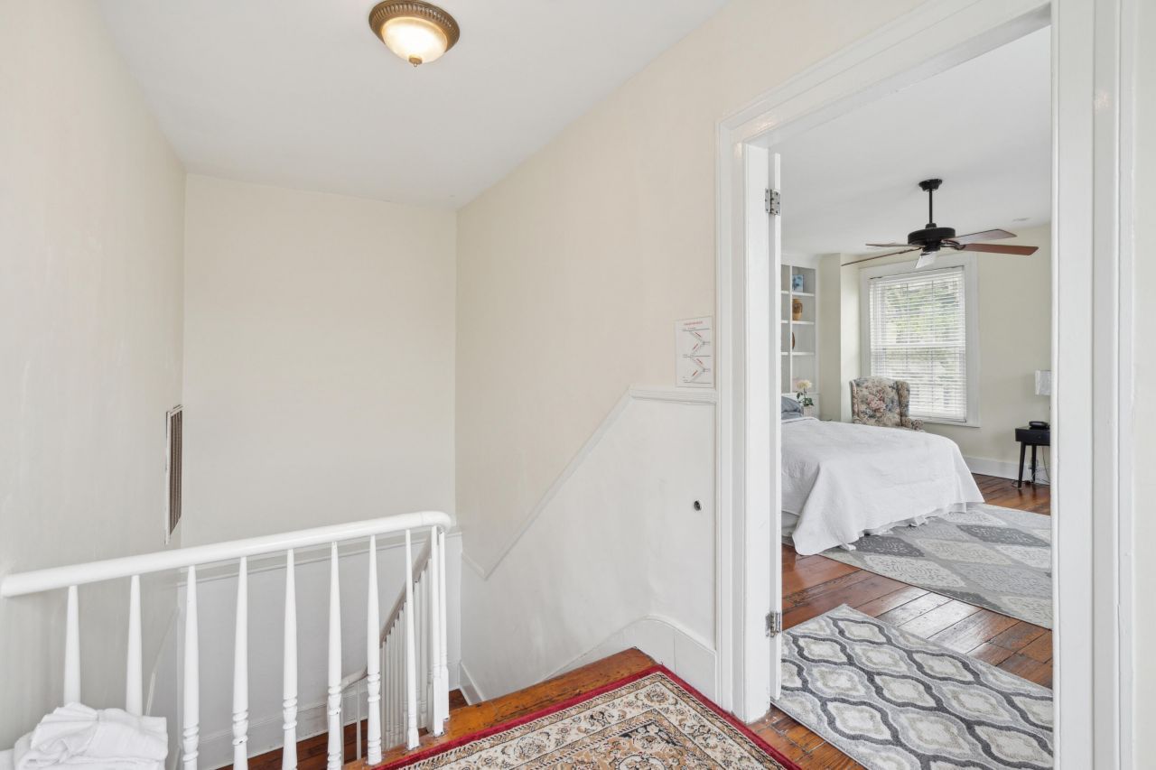 66 Beaufain Street Photo 15