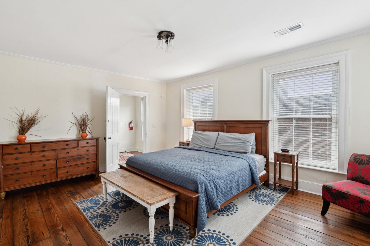 66 Beaufain Street Photo 18