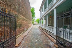 66 Beaufain Street photo 4