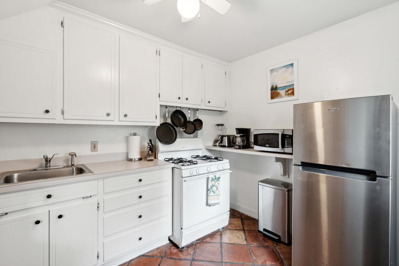 66 Beaufain Street Photo 20