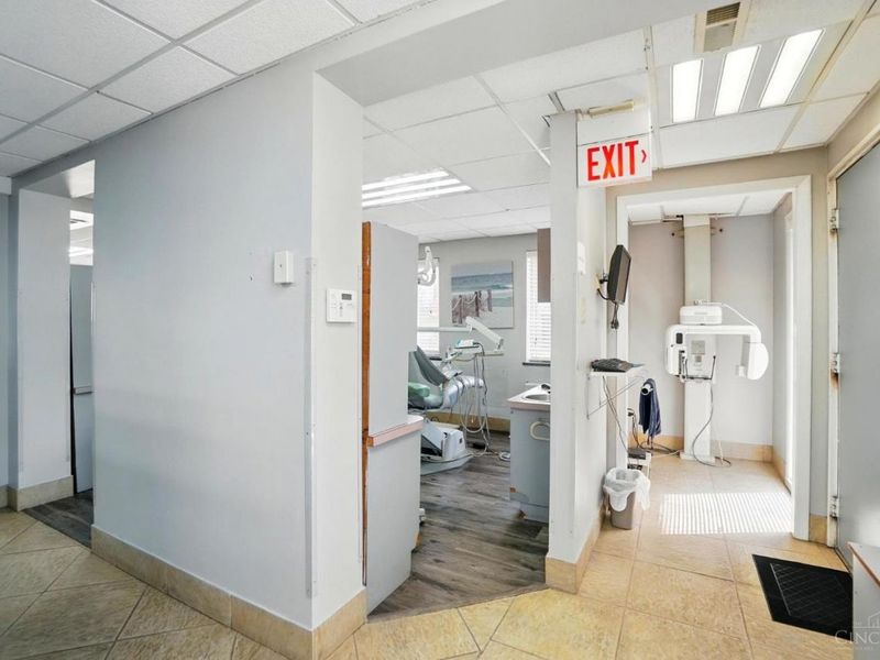 7540 Reading Road, Cincinnati, OH 45237 Photo 16