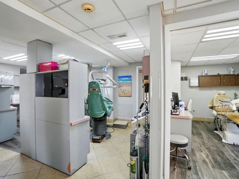 7540 Reading Road, Cincinnati, OH 45237 Photo 25