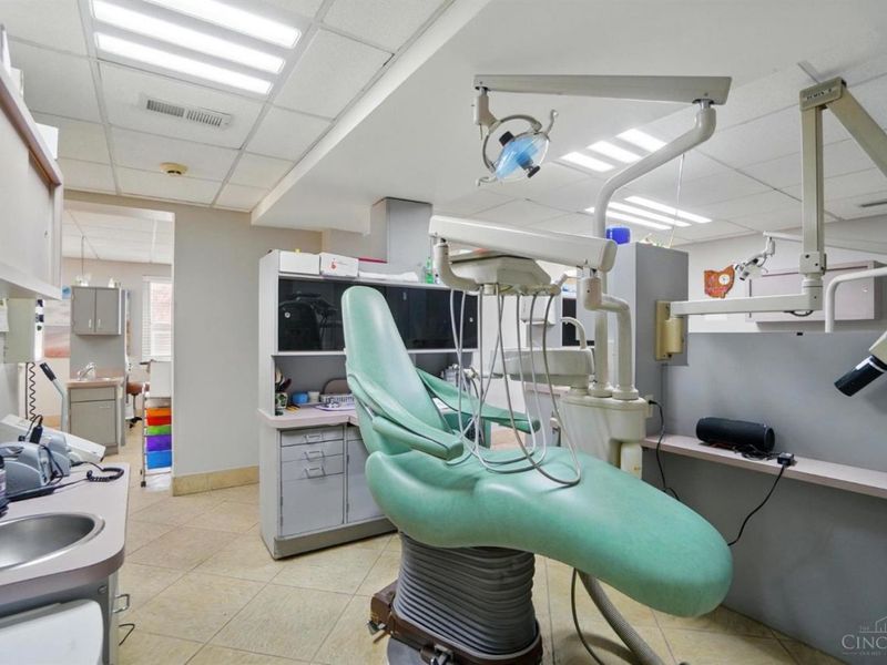 7540 Reading Road, Cincinnati, OH 45237 Photo 27