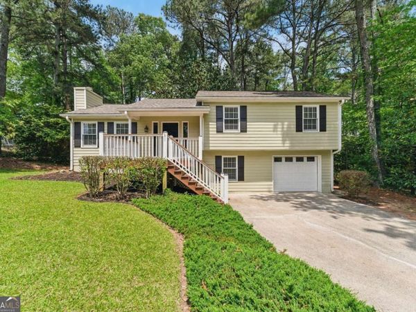 708 Wind Song Trace, Woodstock, GA 30189