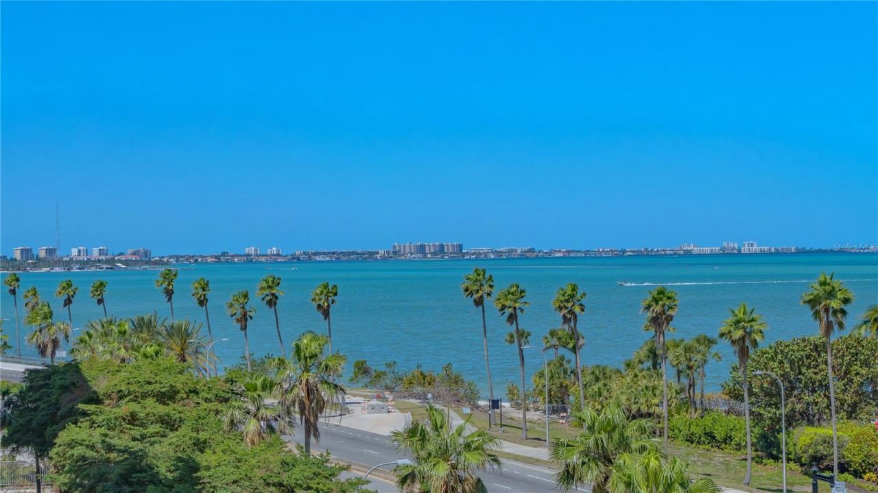 688 Golden Gate Point, Unit 701, Sarasota, FL 34236 Photo