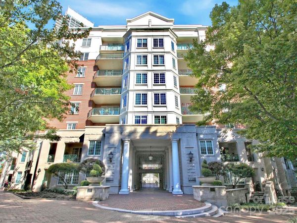 300 W 5th Street, Unit 315, Charlotte, NC 28202
