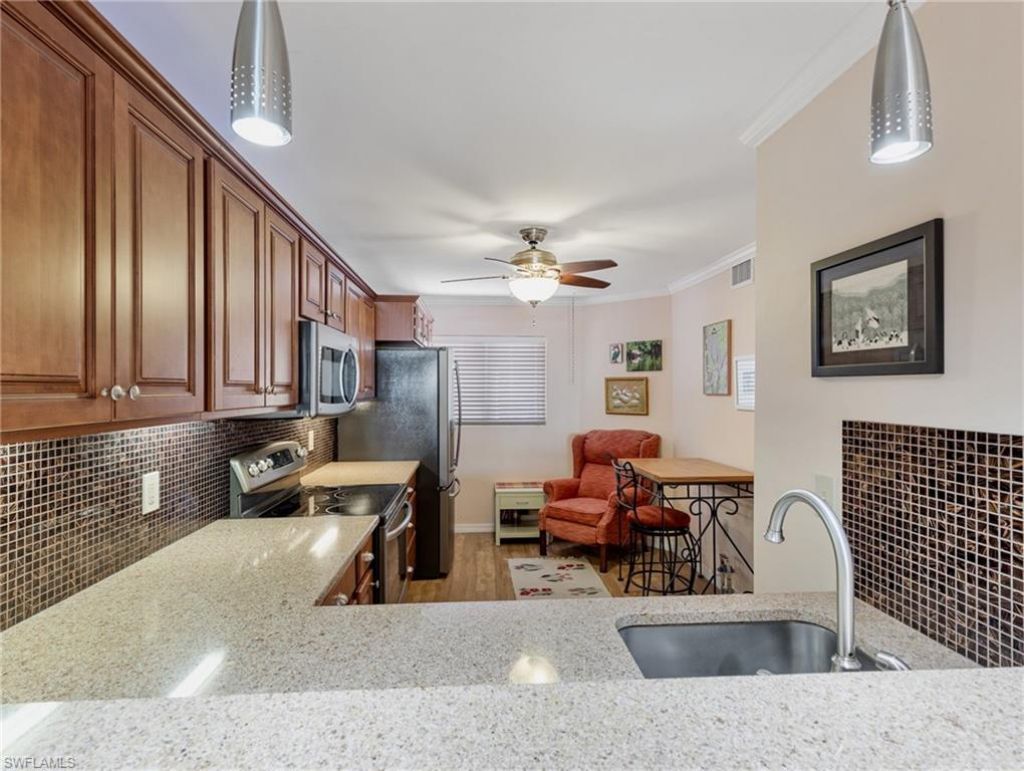 11921 Seabreeze Cove Ln, Unit 104, Fort Myers, FL 33908 Photo