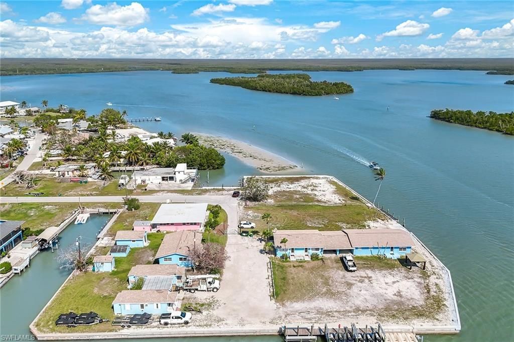 110 East Ct, Naples, FL 34140 Photo