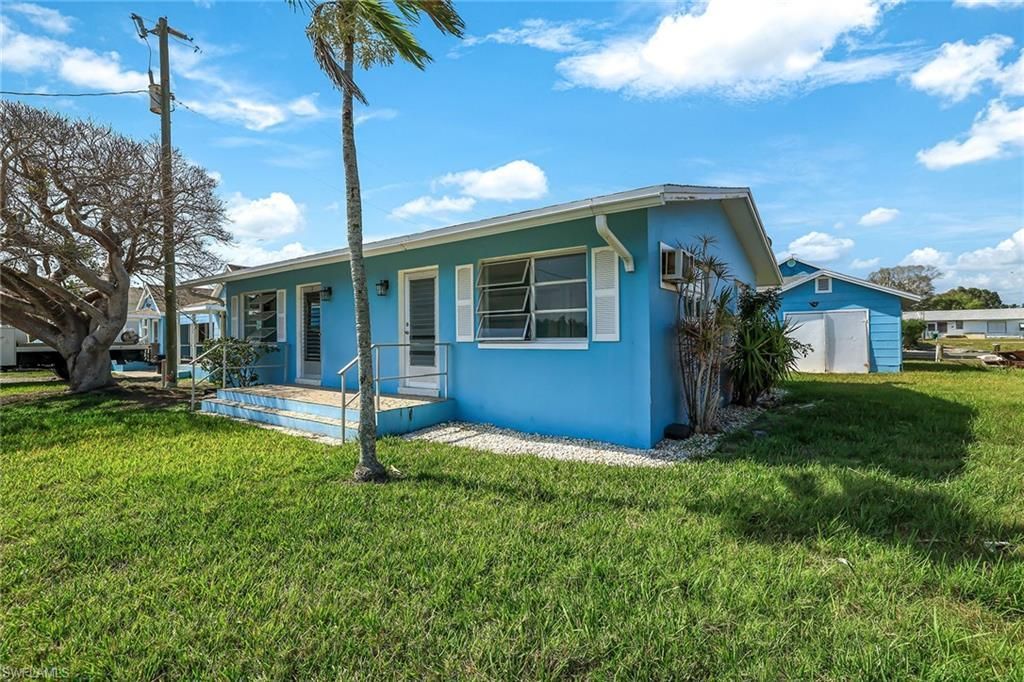 110 East Ct, Naples, FL 34140 Photo