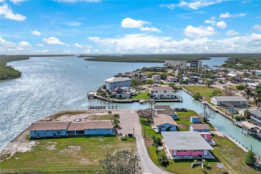 110 East Ct, Naples, FL 34140 Photo