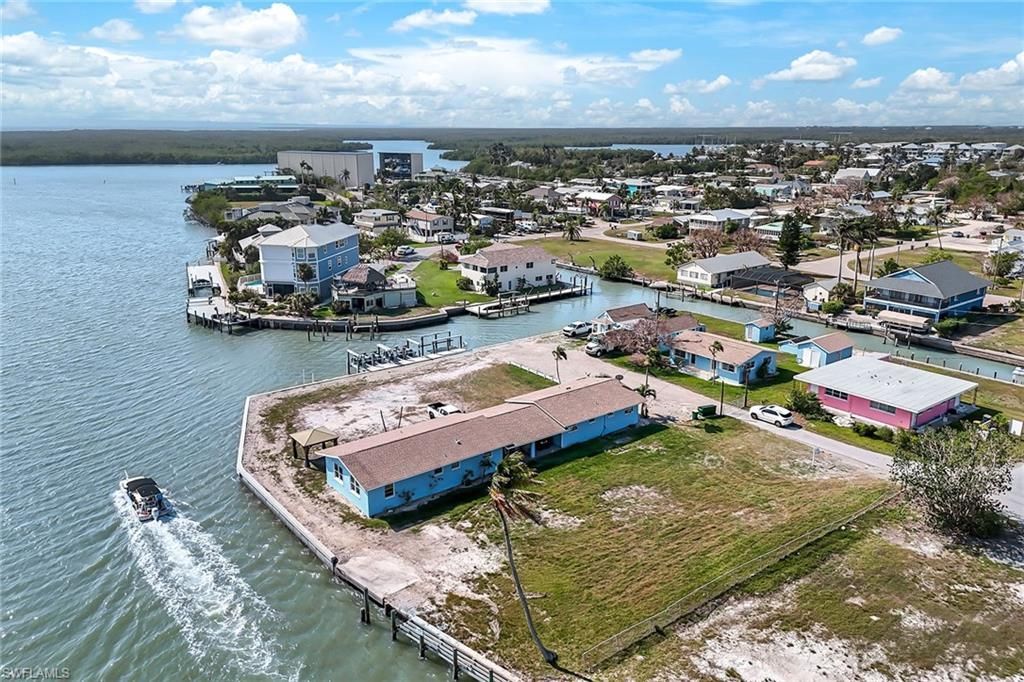 110 East Ct, Naples, FL 34140 Photo