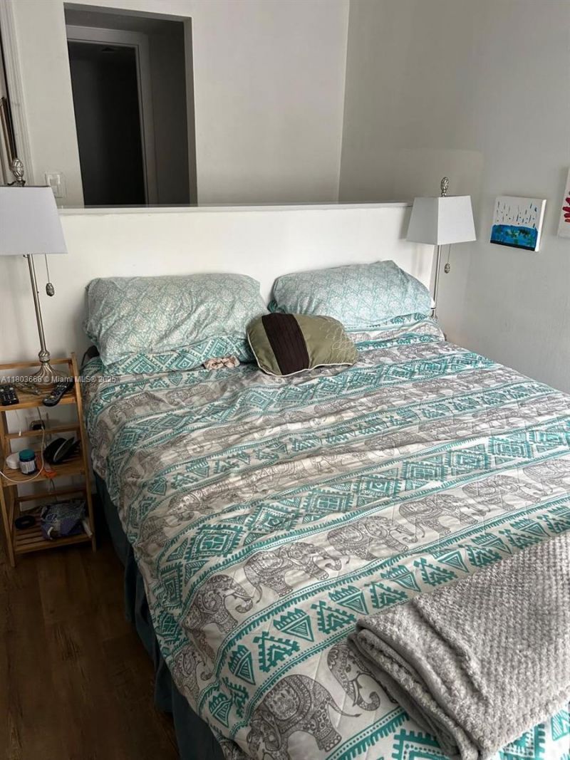 250 180th Dr, Unit 108, Sunny Isles Beach, FL 33160 Photo