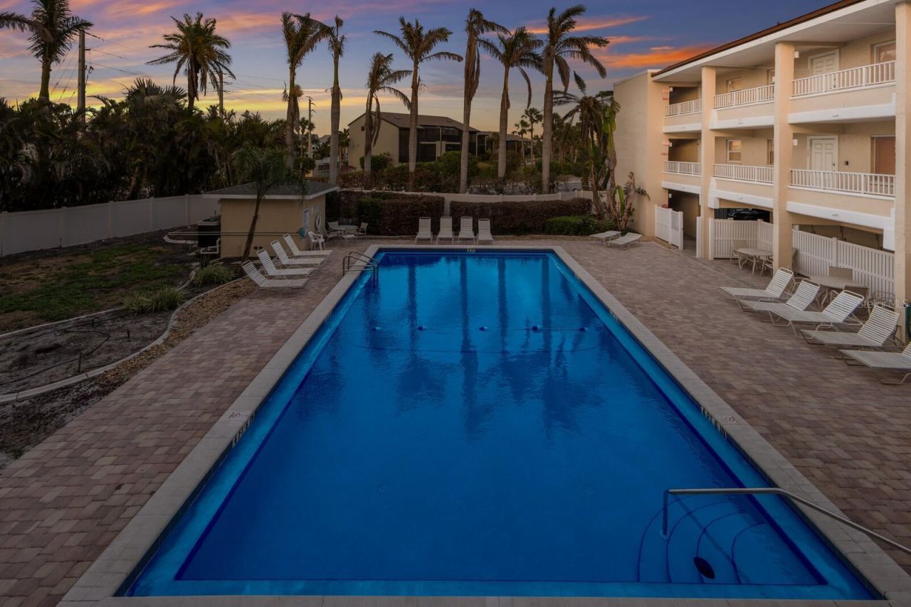 4200 Gulf Dr, Unit 104, Holmes Beach, FL 34217 Photo