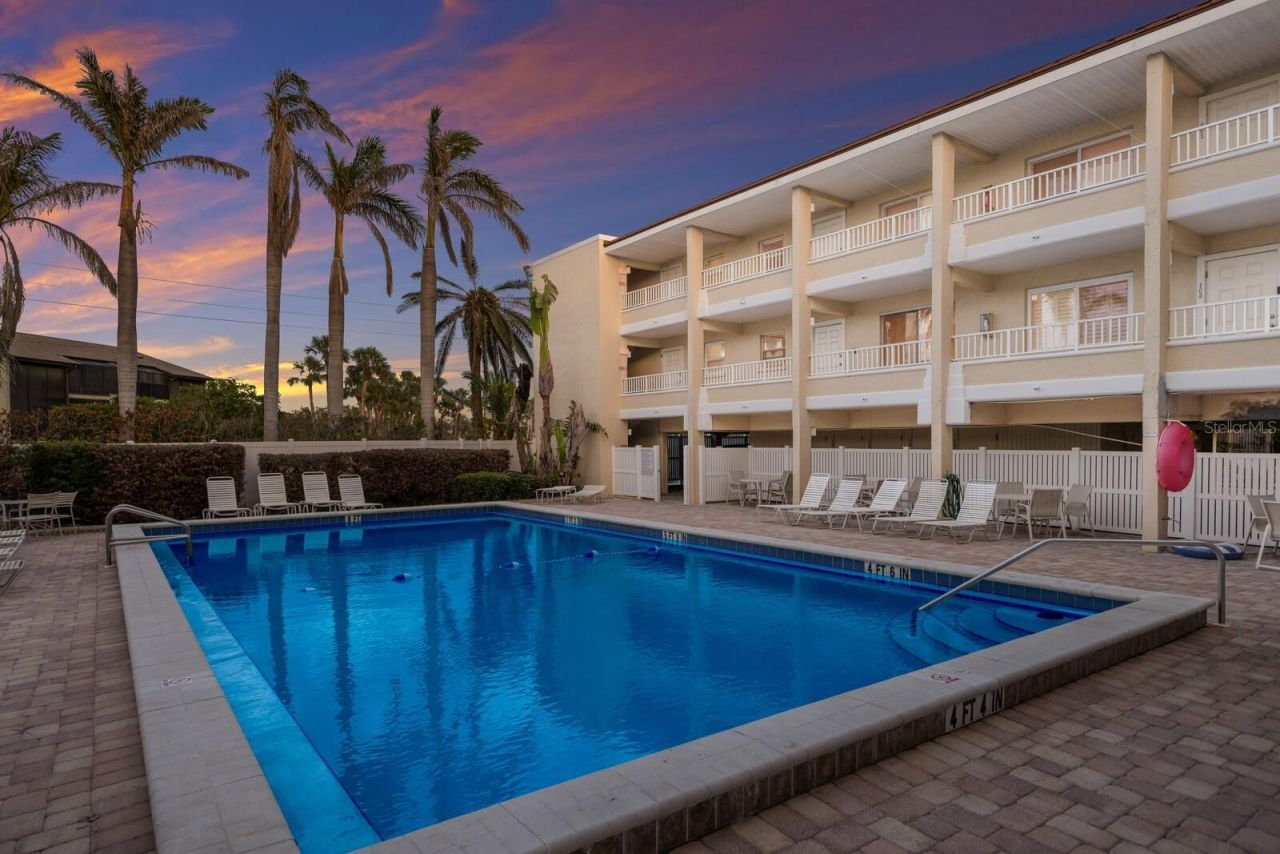 4200 Gulf Dr, Unit 104, Holmes Beach, FL 34217 Photo