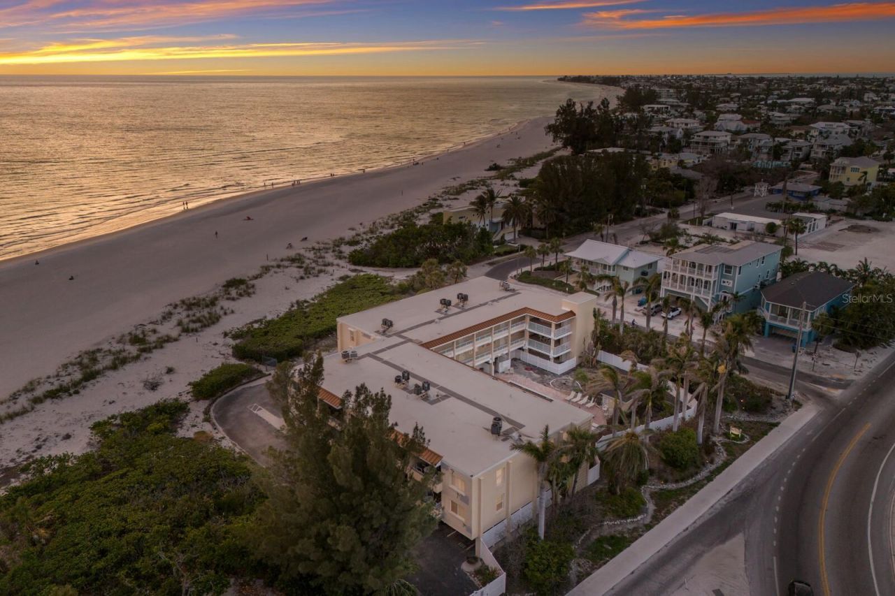 4200 Gulf Dr, Unit 104, Holmes Beach, FL 34217 Photo