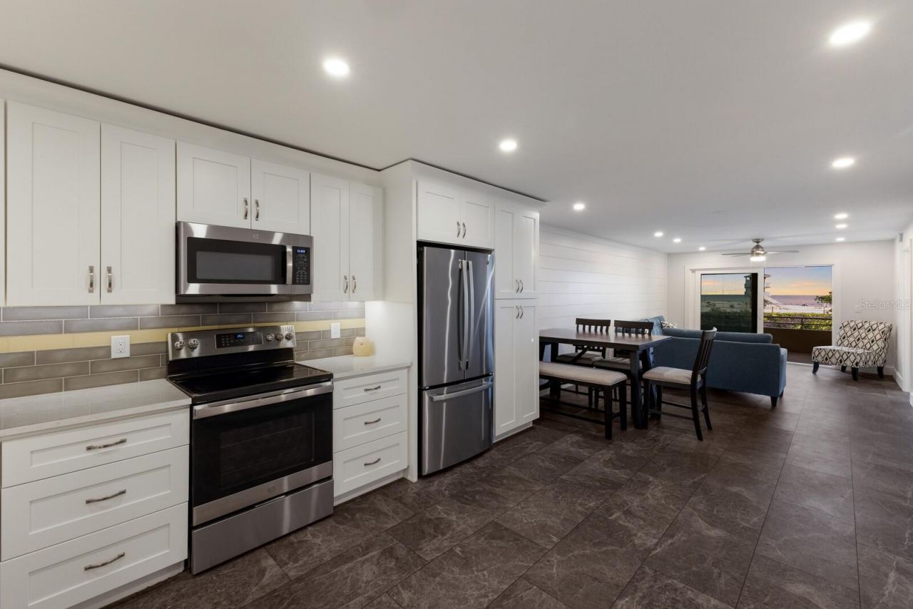 4200 Gulf Dr, Unit 104, Holmes Beach, FL 34217 Photo