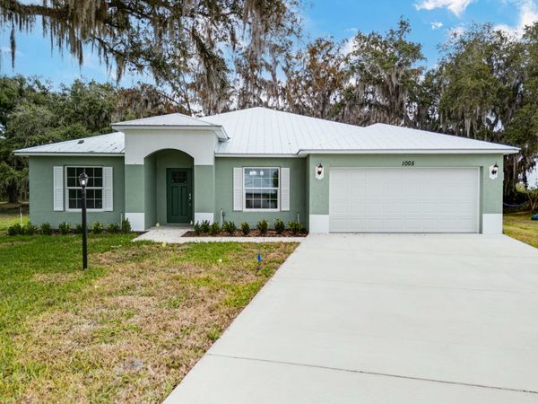 1005 SE 14th Court, Okeechobee, FL 34974
