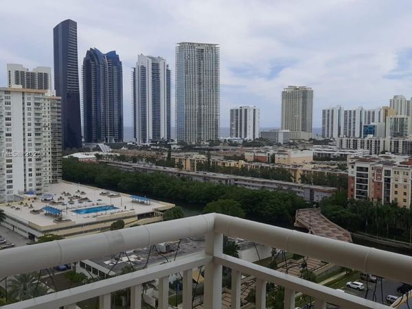 251 174th St, Unit 1711, Sunny Isles Beach, FL 33160