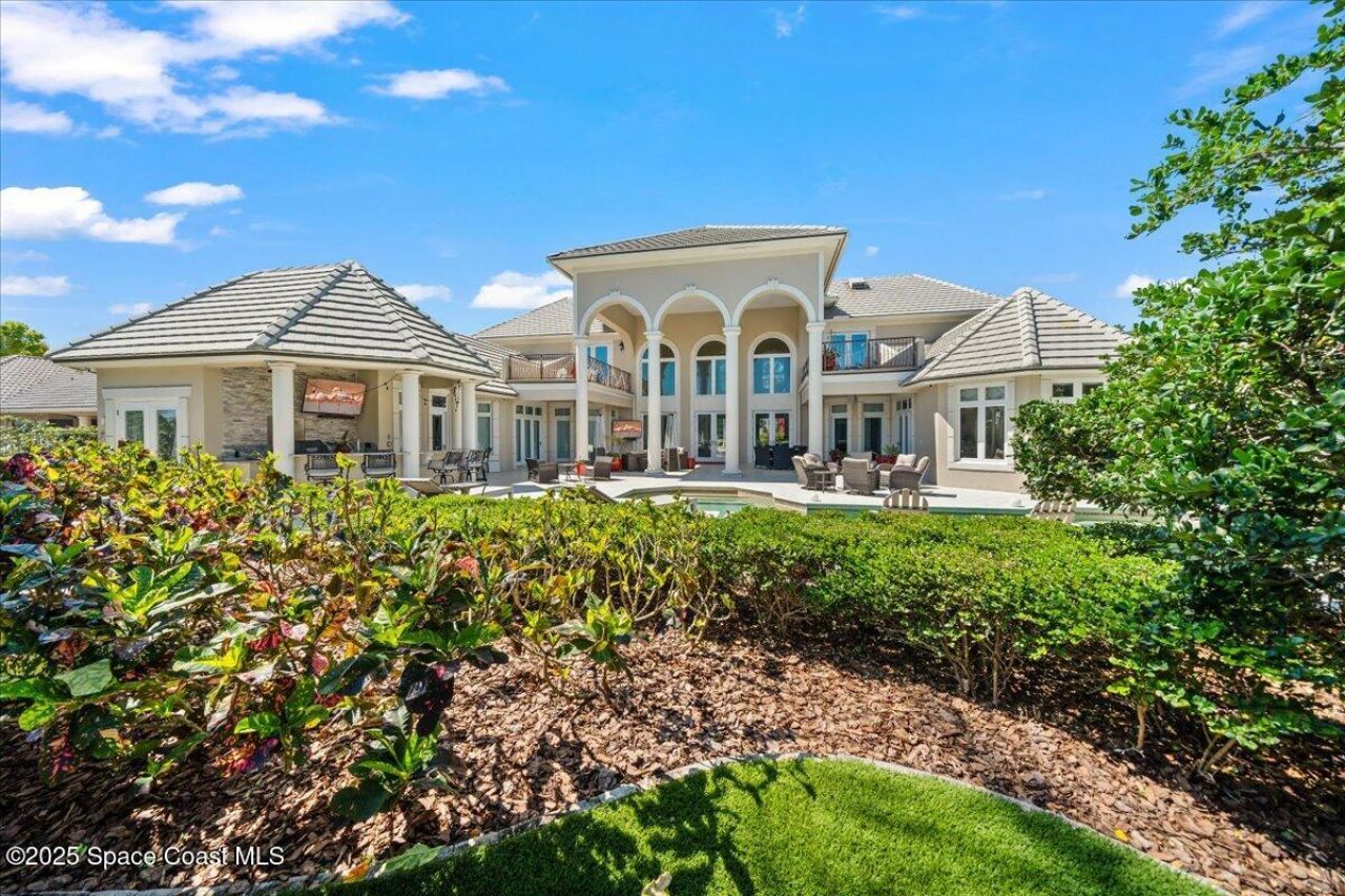 240 Lansing Island Drive, Indian Harbor Beach, FL 32937 Photo