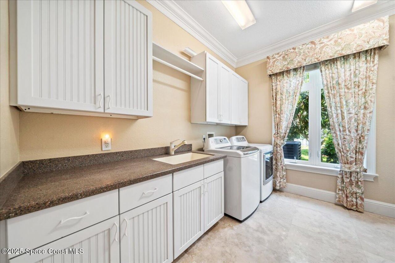 240 Lansing Island Drive, Indian Harbor Beach, FL 32937 Photo