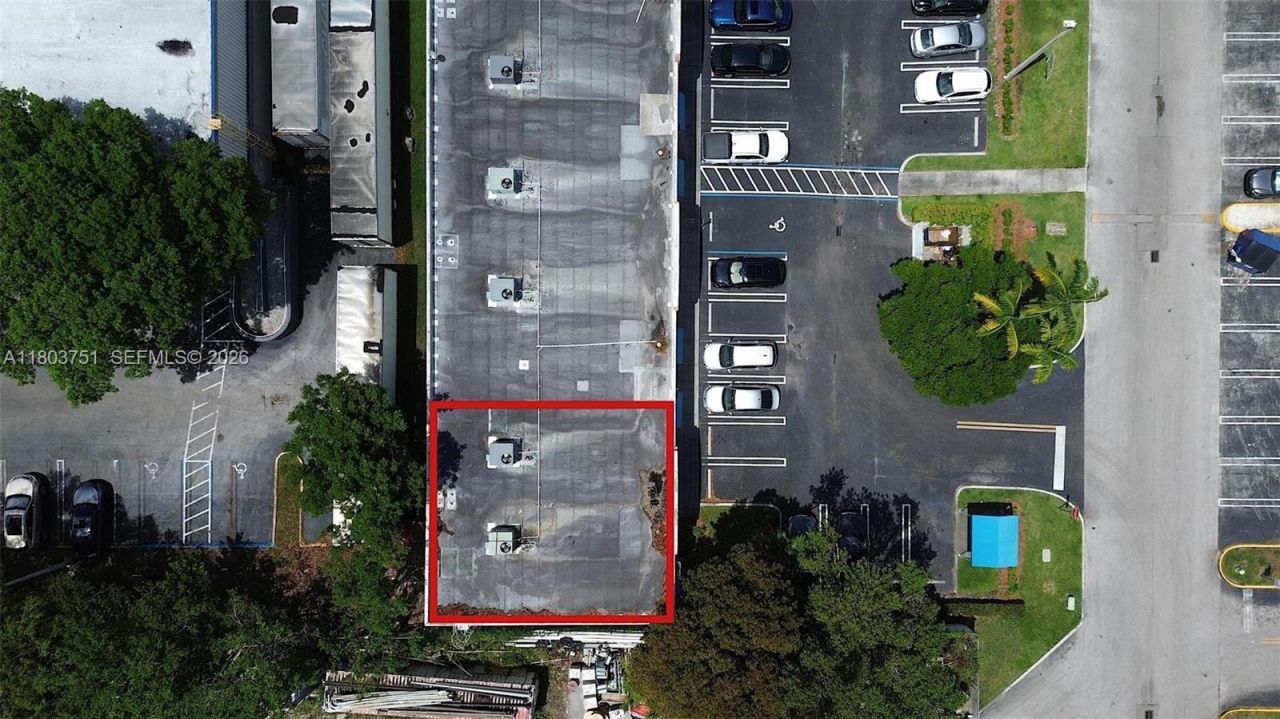 2400 NW 87th Pl, Unit 2400-2402, Doral, FL 33172 Photo