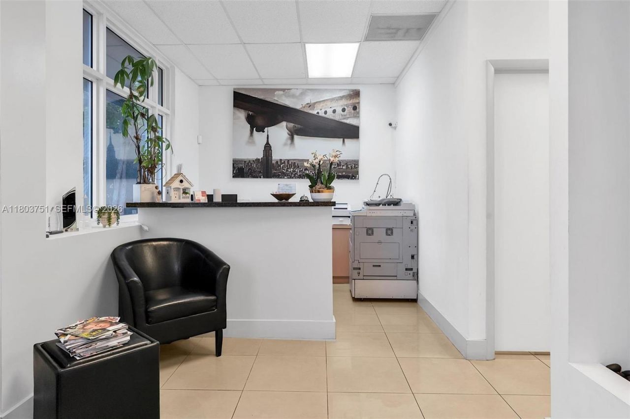 2400 NW 87th Pl, Unit 2400-2402, Doral, FL 33172 Photo