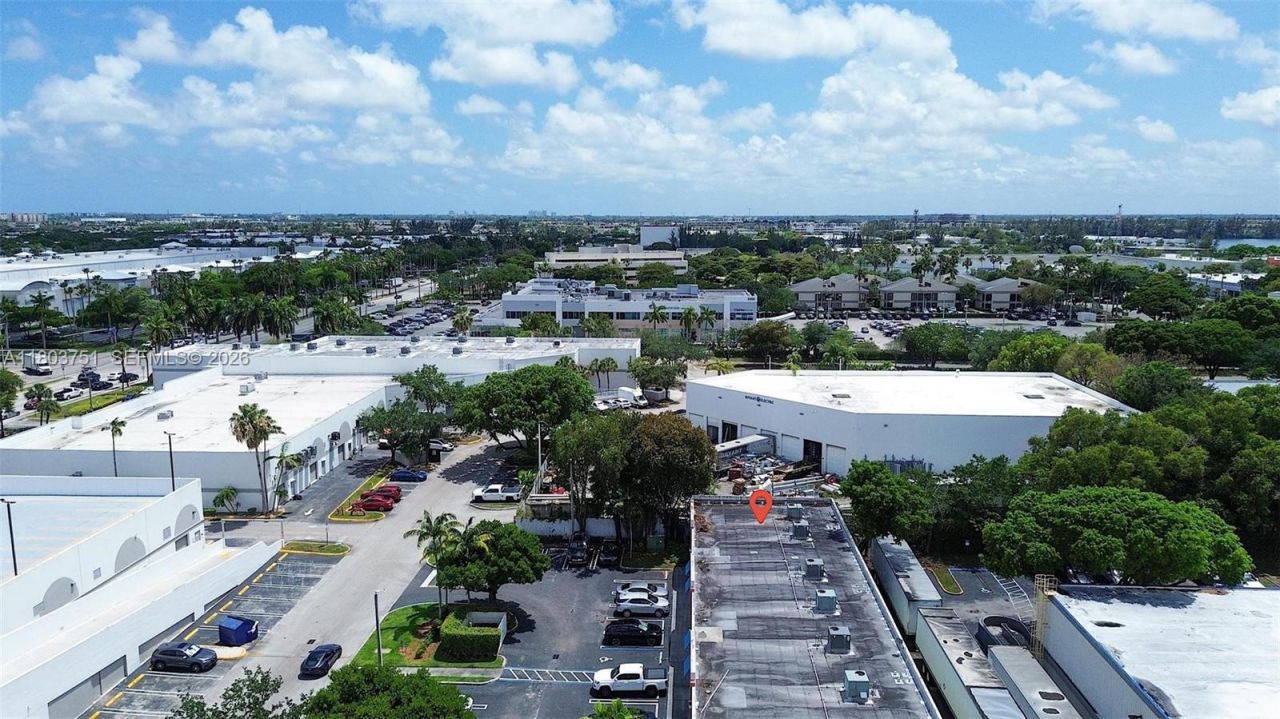 2400 NW 87th Pl, Unit 2400-2402, Doral, FL 33172 Photo