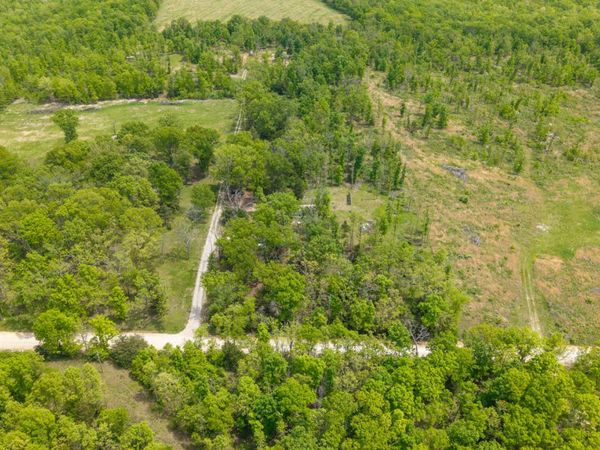 3740 County Road 2150 , Pomona, MO 65789