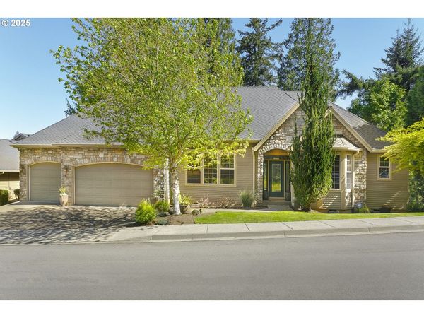 4616 SE HONORS PL, Gresham, OR 97080