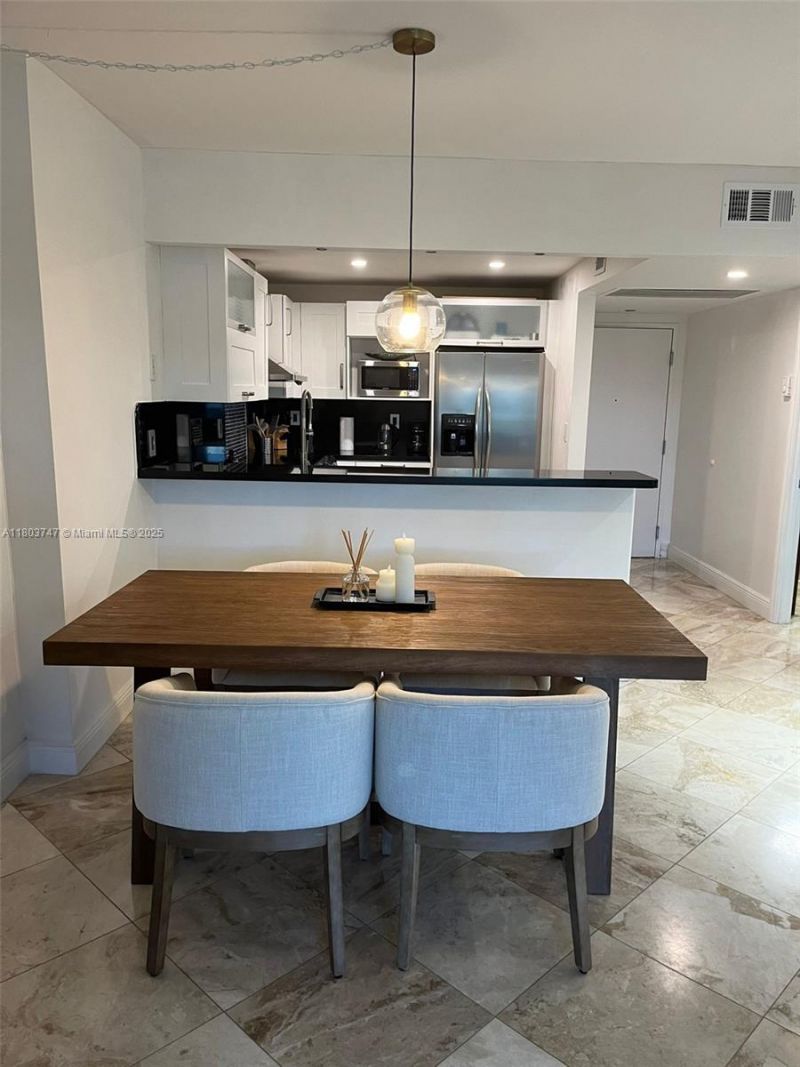 2301 Collins Ave, Unit 731, Miami Beach, FL 33139 Photo
