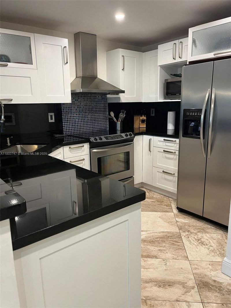 2301 Collins Ave, Unit 731, Miami Beach, FL 33139 Photo