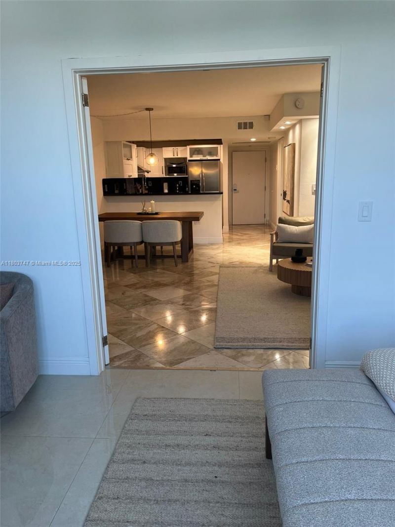 2301 Collins Ave, Unit 731, Miami Beach, FL 33139 Photo