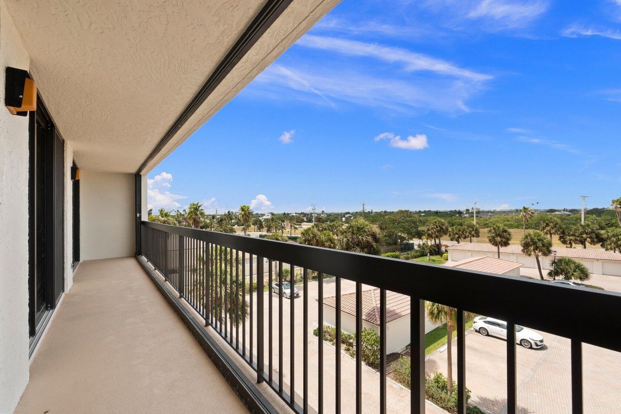 3100 N Highway A1a, Unit 506, Hutchinson Island, FL 34949 Photo