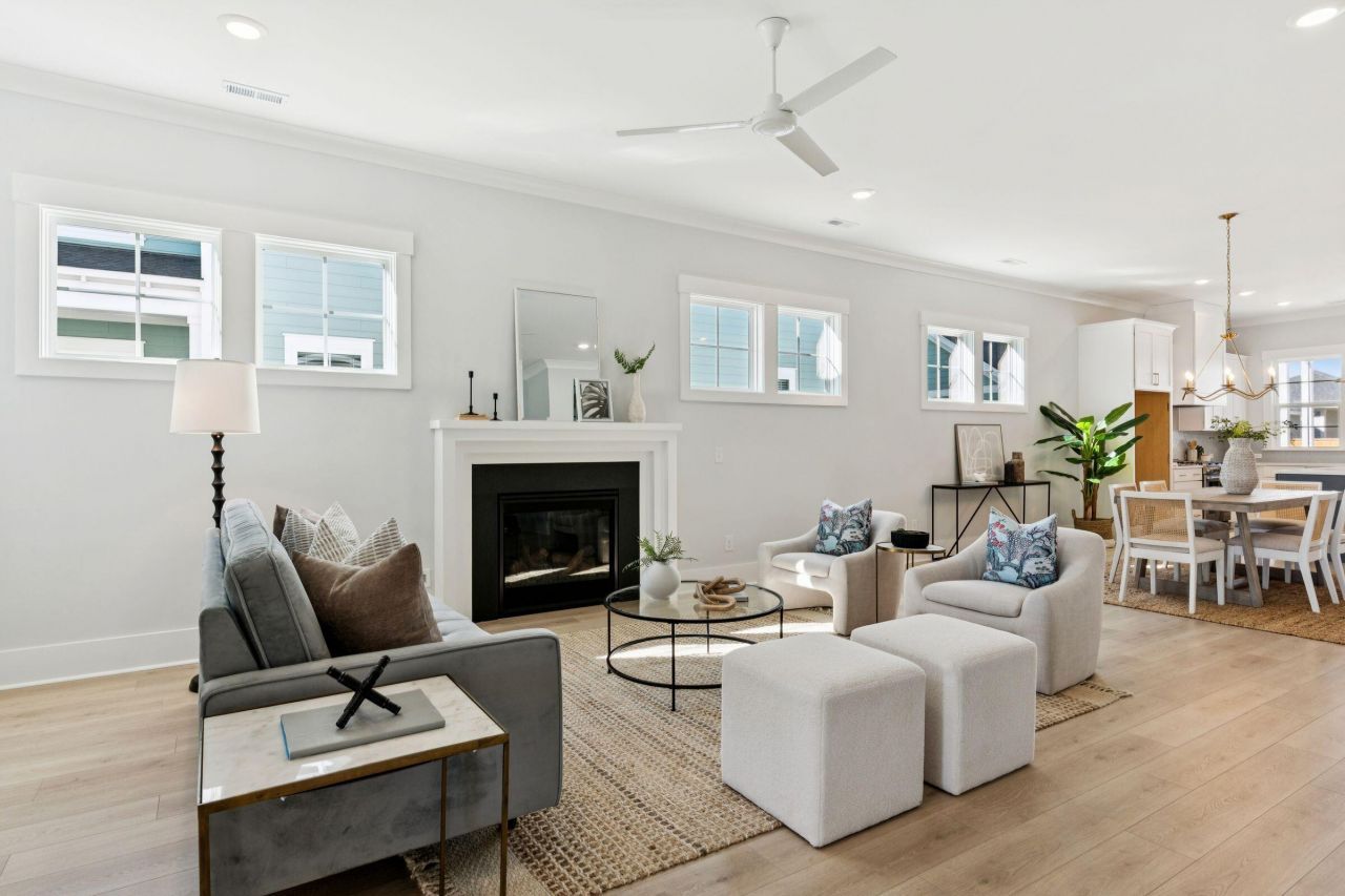 822 Gentle Breeze Drive Photo 7